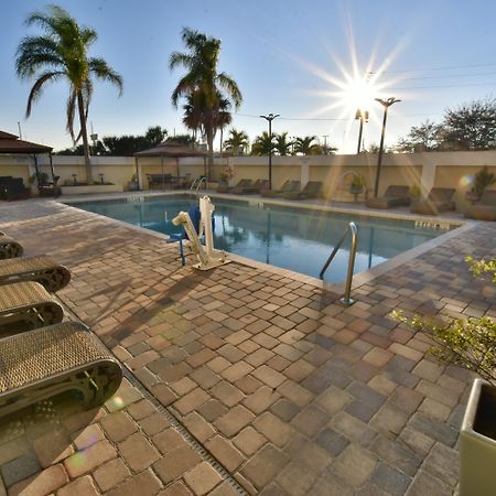 Holiday Inn Orlando East-Ucf Area, An Ihg Hotel Exterior foto